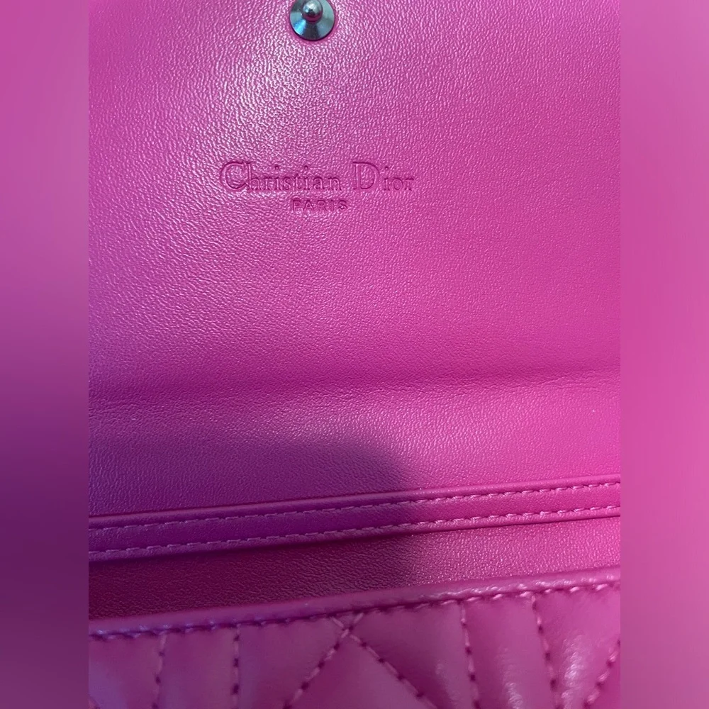 Dior wallet on chain- brand new!
